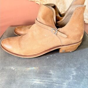Sam Edelman Tan Ankle Boots with Strap Detail